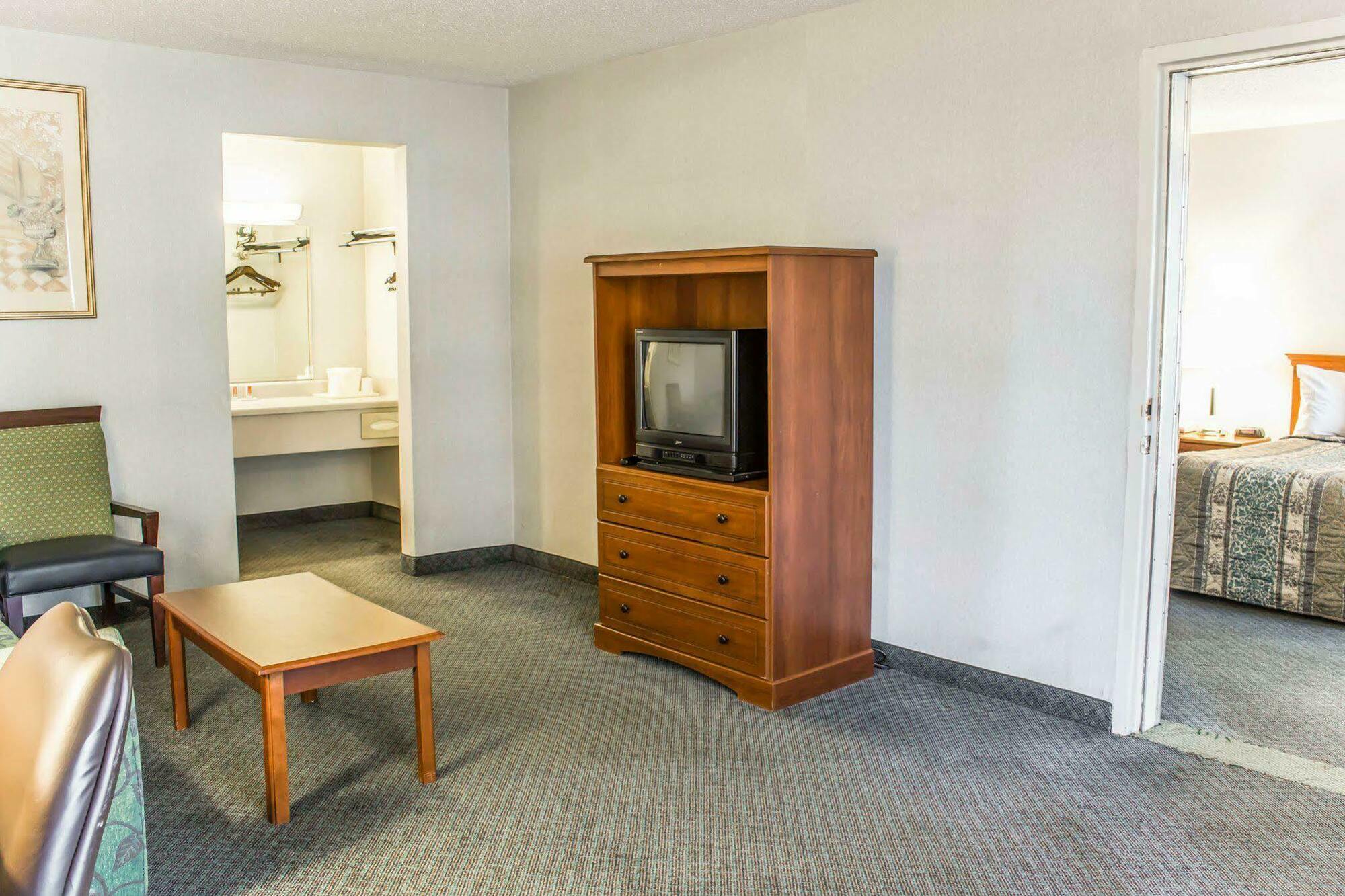 Dayspring Extended Stay Greensboro Kültér fotó